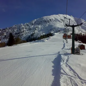 Corte Rossa Oda ve Kahvaltı Tirano
